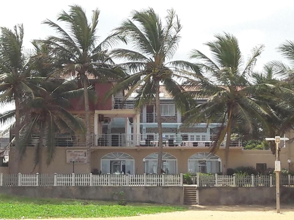 Oasis Beach Resort фото 30