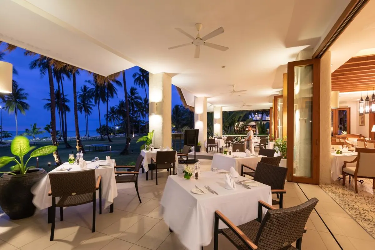 Kantary Beach Hotel Villas & Suites фото 16