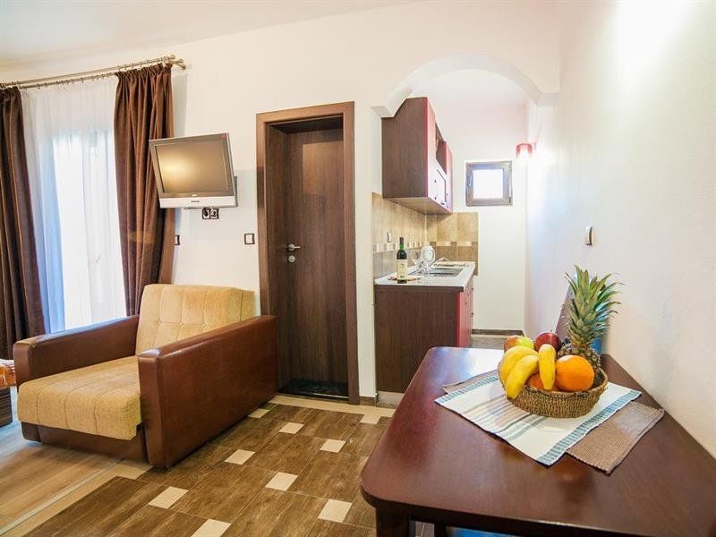 Dimic Ellite Accommodation фото 9