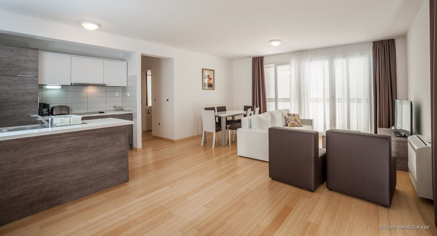 Апарт-отель «Sunnyside Apartments Petrcane» фото 25