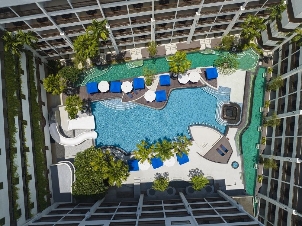 Deevana Plaza Phuket фото 25