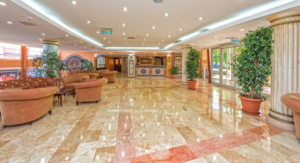 Royal Atlantis Beach Hotel фото 17