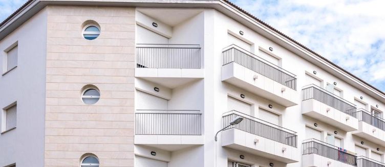 Фото отеля Sorrabona Apartments