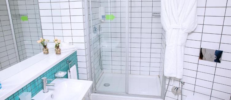 Фото отеля HomeBridge Hotel Appartments