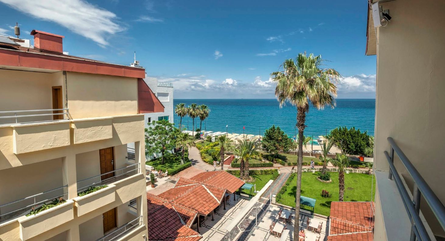 Dragos Beach Hotel фото 1