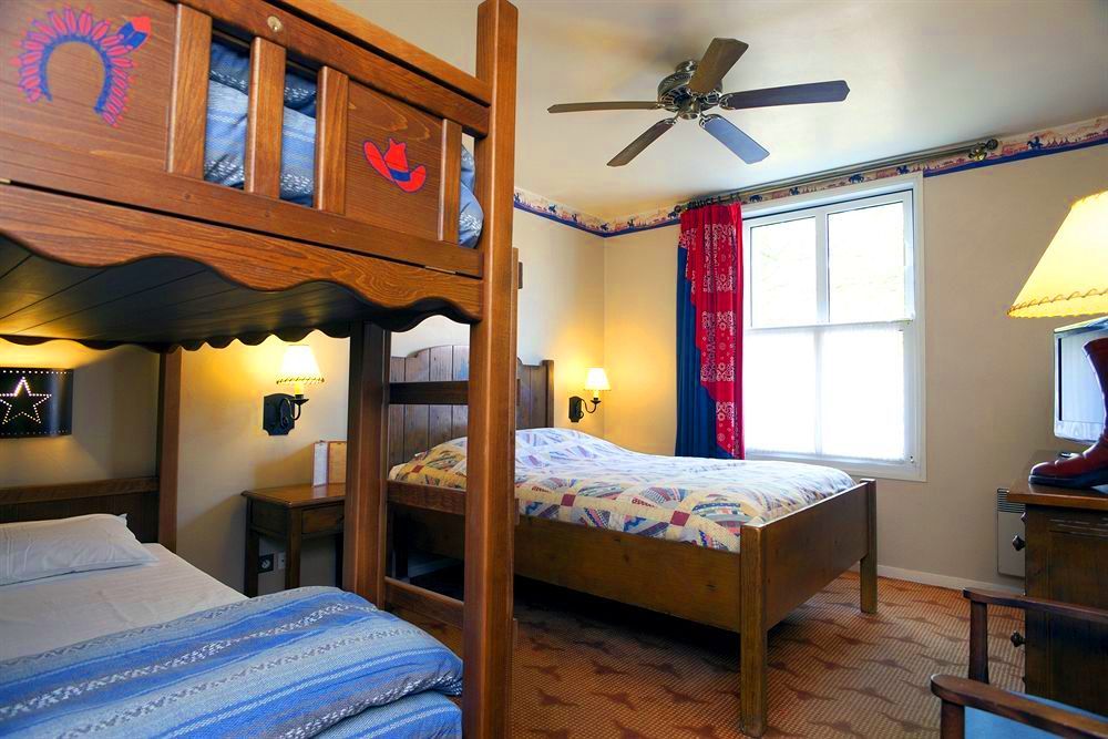 Disney`s Hotel Cheyenne фото 24