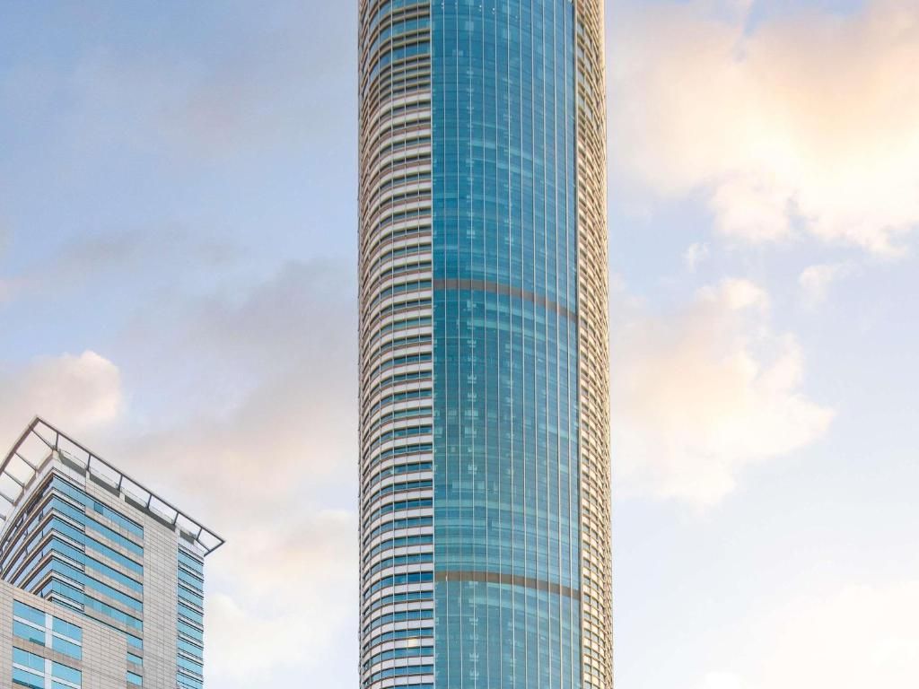 Pullman Shanghai Skyway Hotel фото 8
