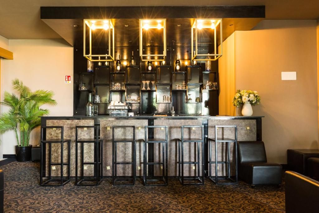 Riccione Beach Hotel фото 9
