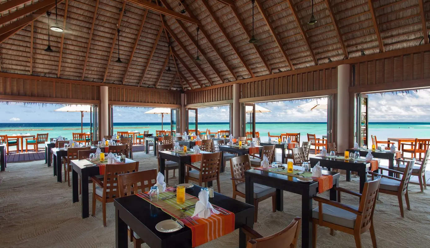 Veligandu Island Resort & Spa фото 6