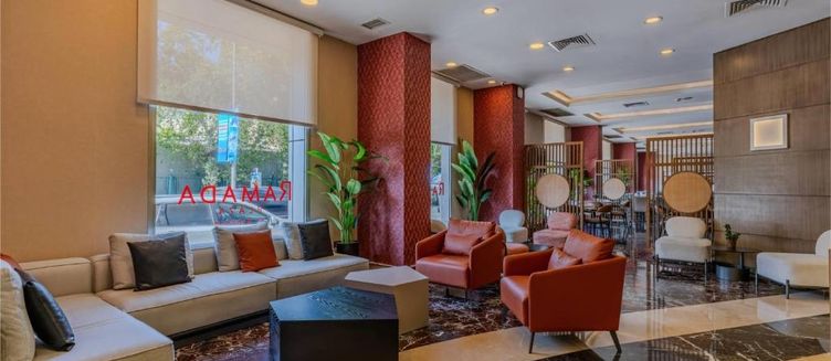 Фото отеля Ramada Plaza Izmir