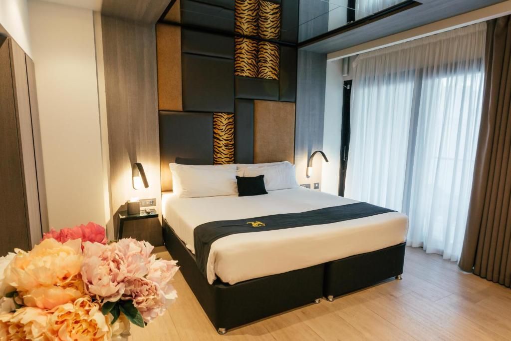 Hugo's Boutique Hotel - Adults Only фото 40