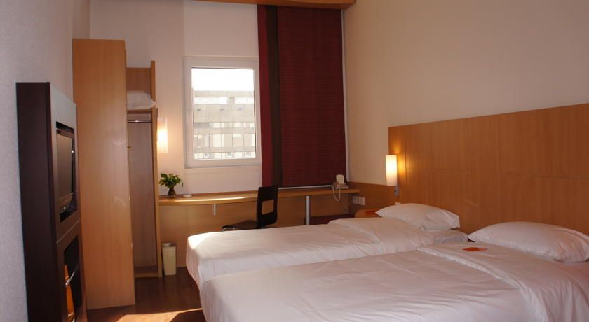 Hotel ibis Shanghai Chengshan Road фото 69