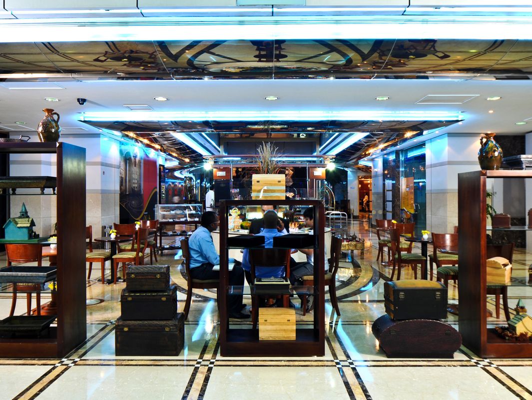 Emirates Concorde Hotel & Residence фото 23