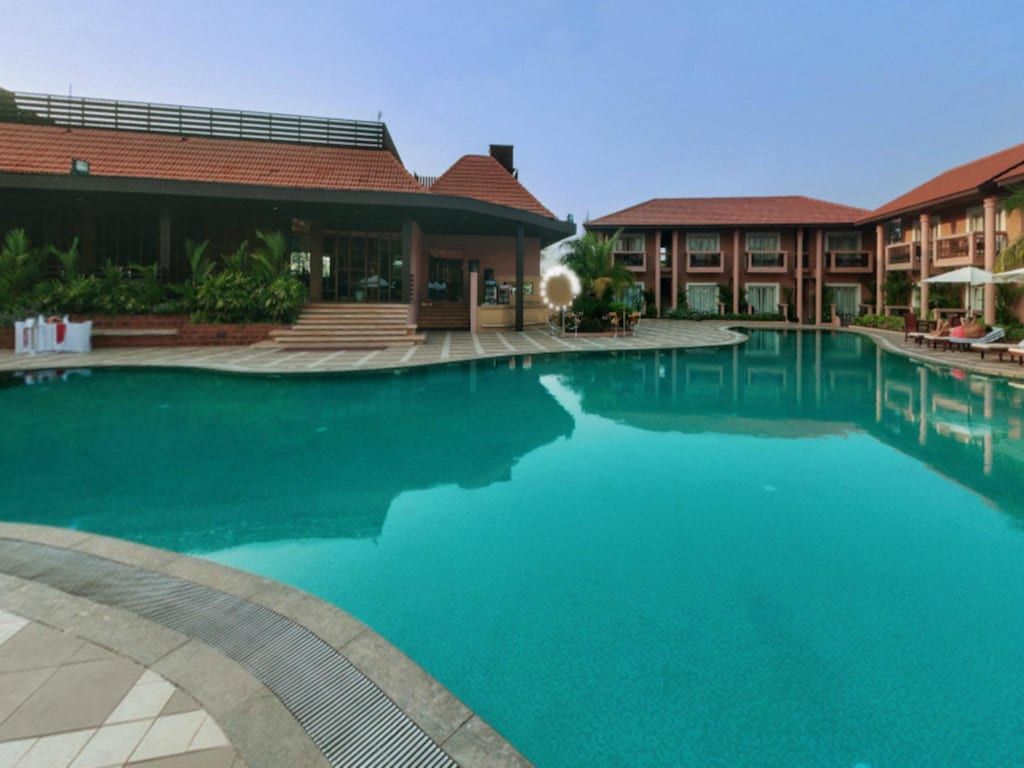 The Golden Crown Hotel & Spa фото 4