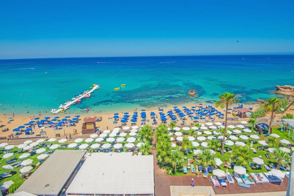 Silver Sands Beach Hotel фото 3