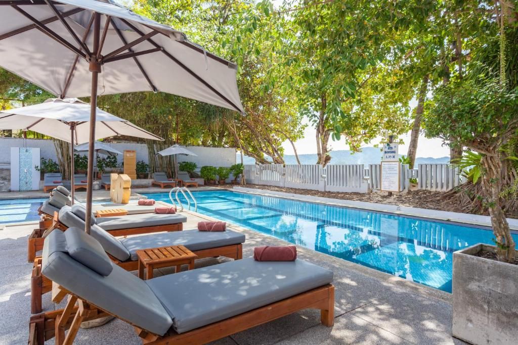 By The Sea Phuket Beach Resort фото 40