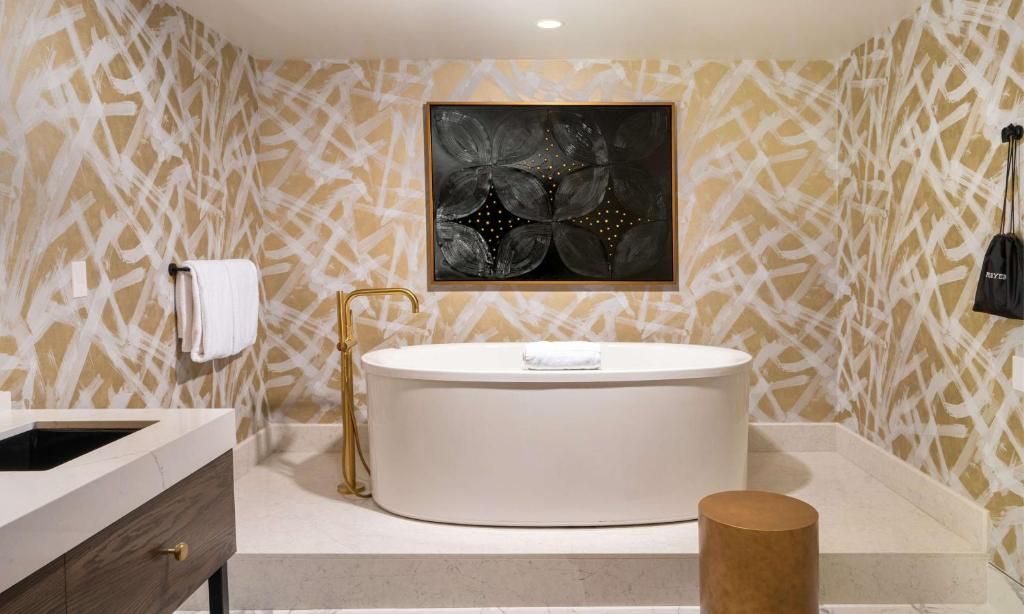 Virgin Hotels Las Vegas, Curio Collection by Hilton фото 10