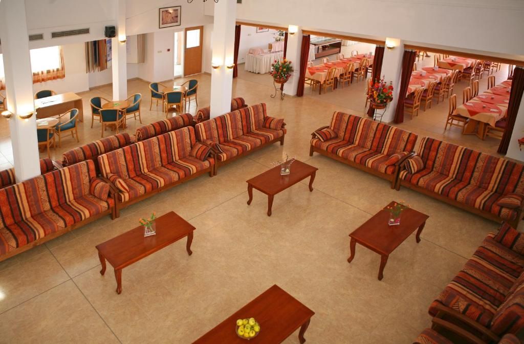 Corallia Beach Hotel фото 16