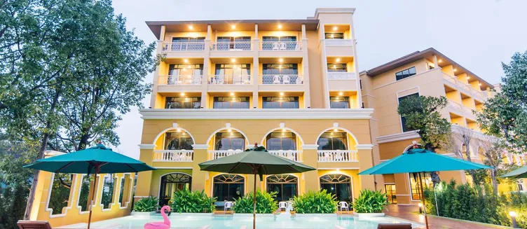 Фото отеля The Pineapple