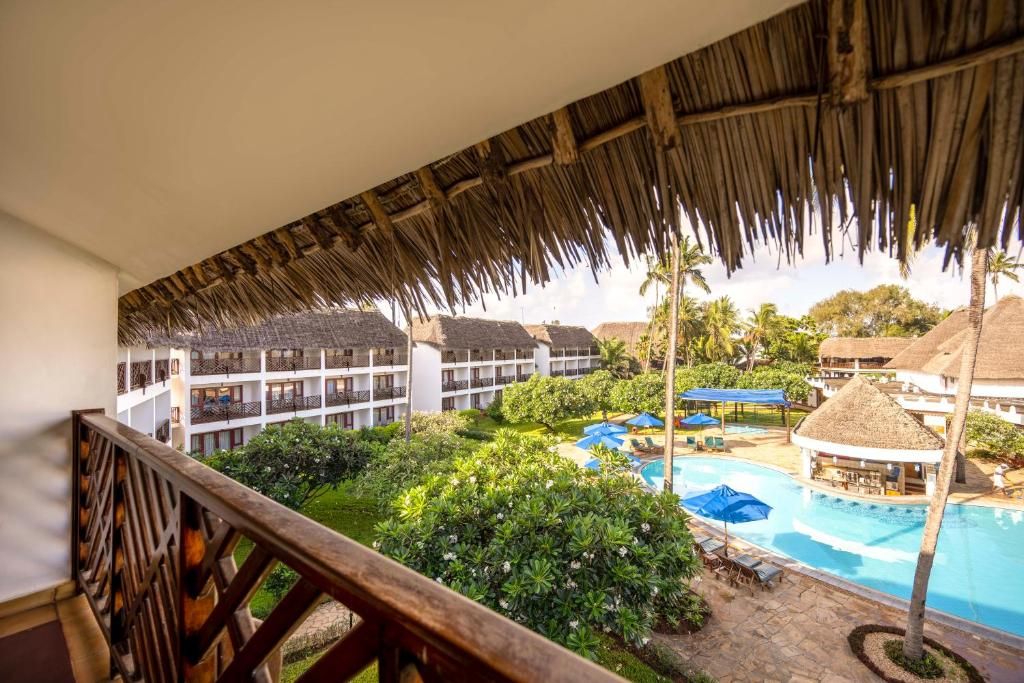 Nungwi Beach Resort by Turaco фото 128