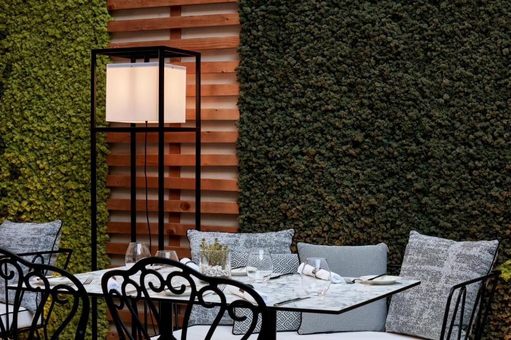 Antigon Urban Chic Hotel - The Leading Hotels of the World фото 24