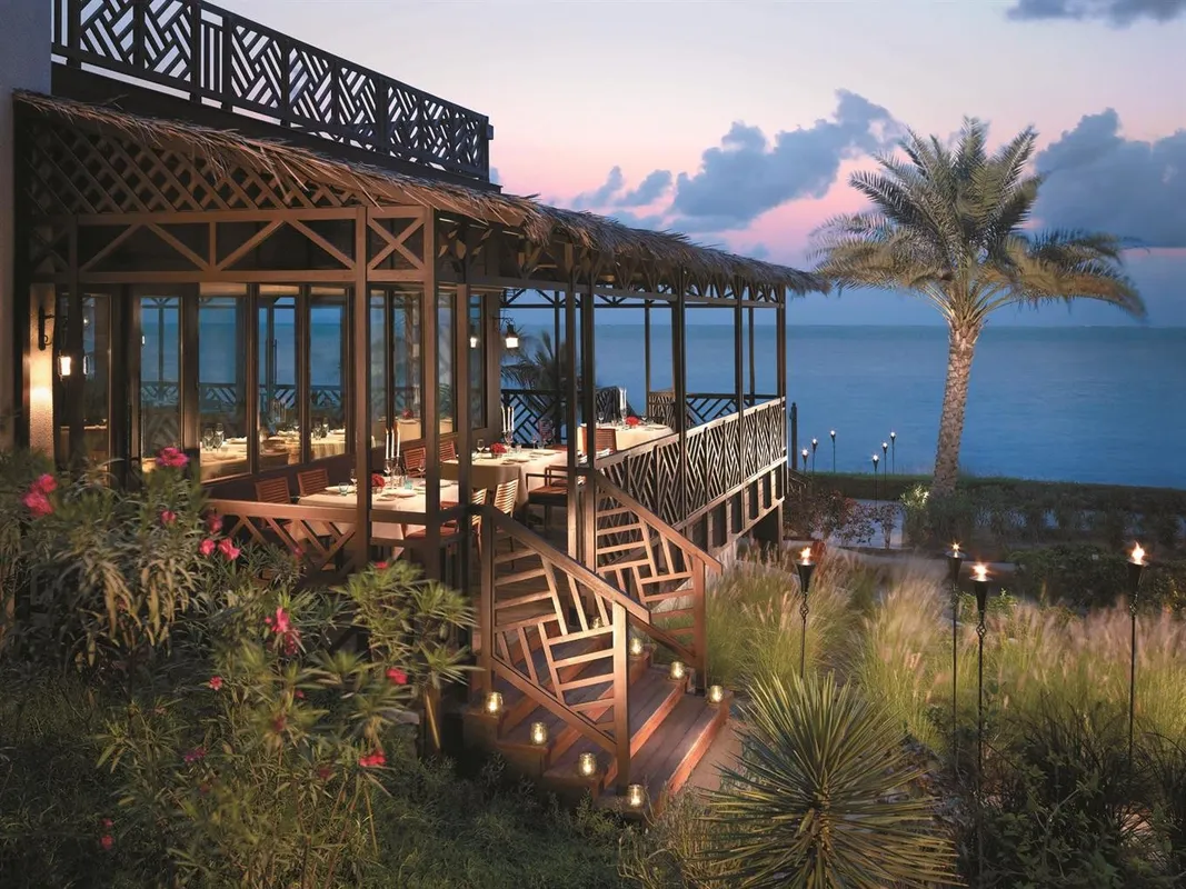 DoubleTree by Hilton Muscat Al Waha фото 13