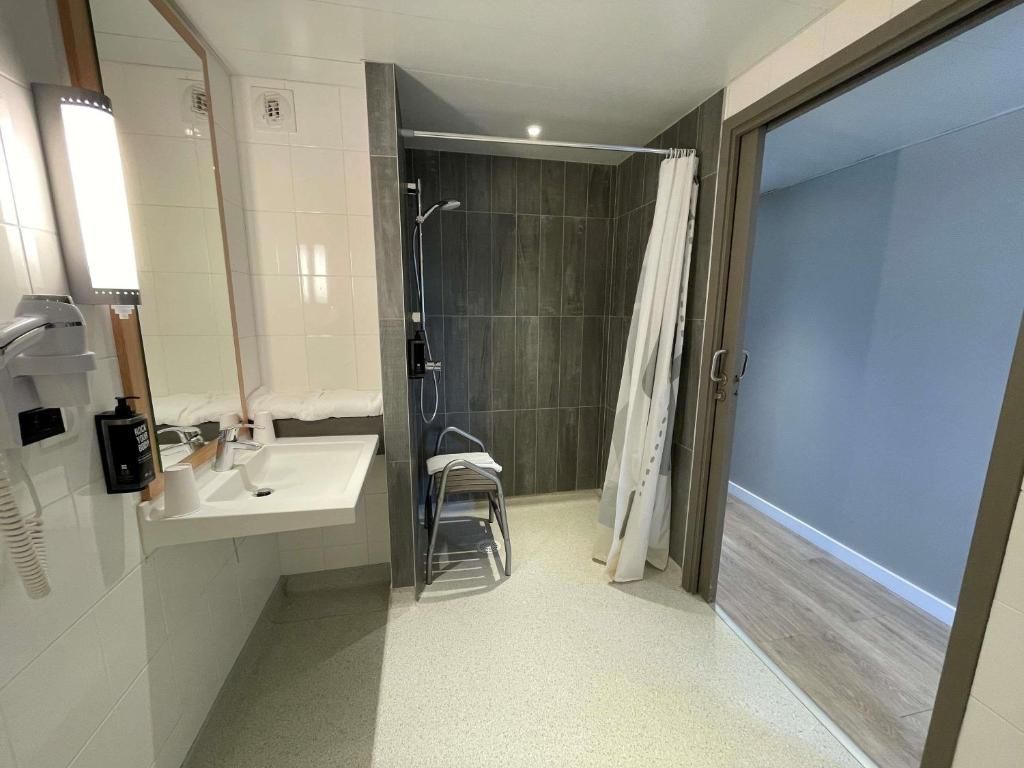 ibis Dijon Gare Hotel фото 3
