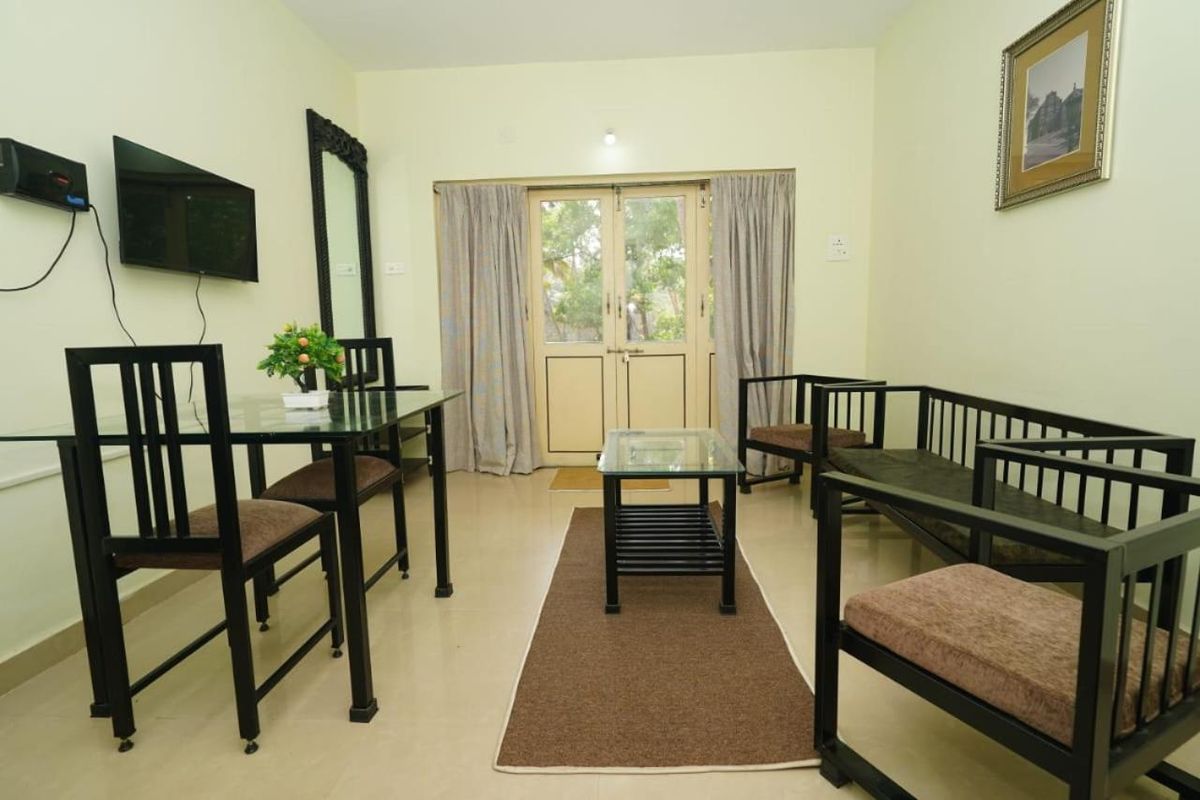 Guest House «Four Seasons Guest House» фото 4