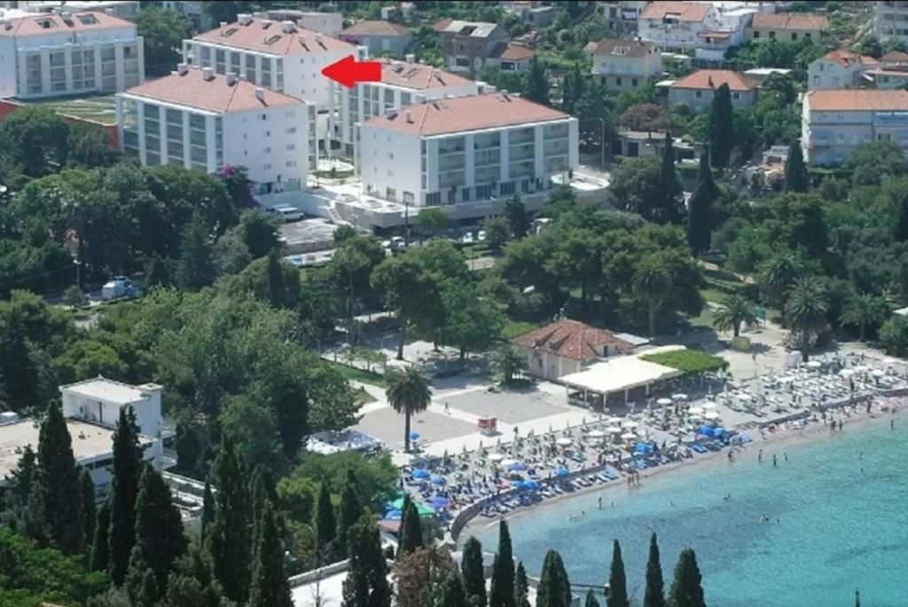 Antonio's Luxury Suites фото 0