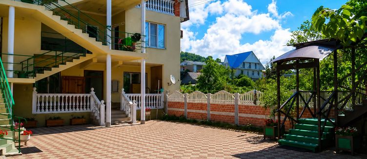 Фото отеля Гостевой дом «ALIS Travel»