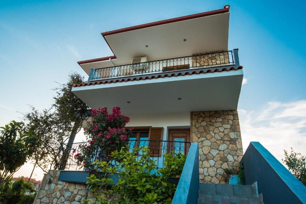 Bouganvillia Homes - Purple Home фото 2