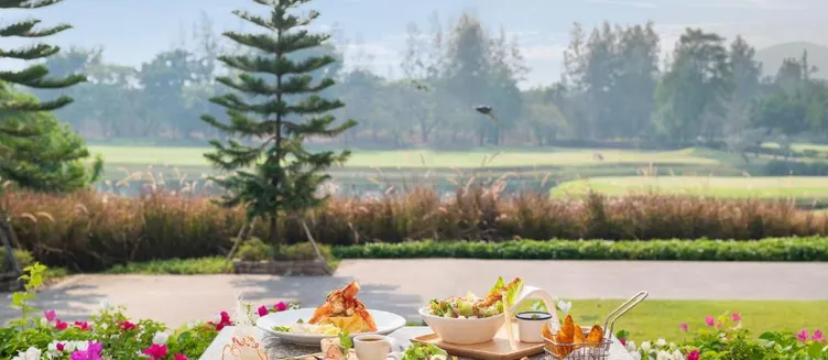 Фото отеля Springfield Village Golf & Spa