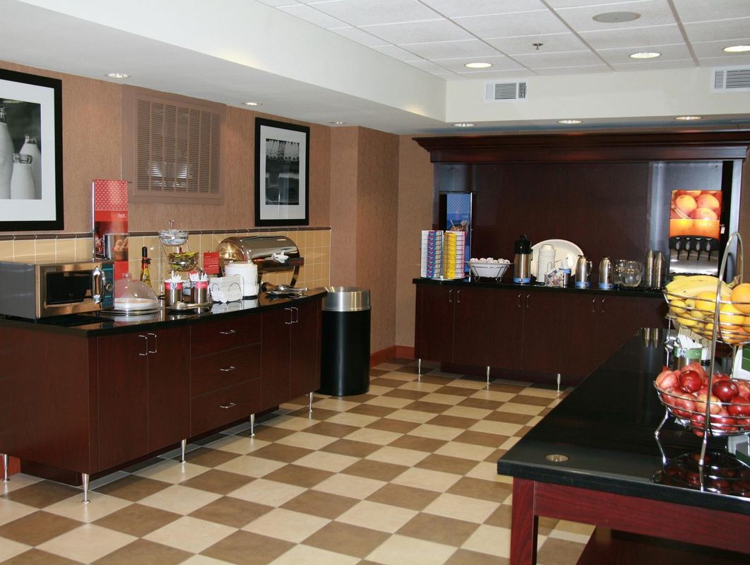 Hampton Inn Las Vegas/North Speedway фото 3
