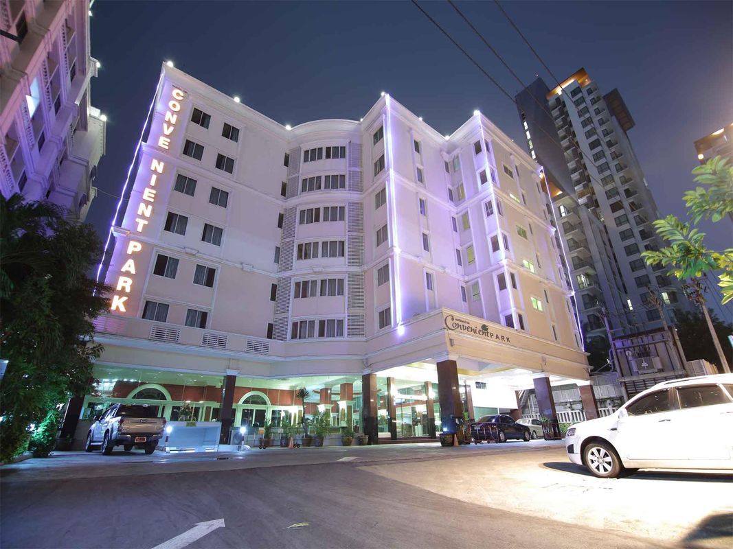 Convenient Park Bangkok Hotel фото 30