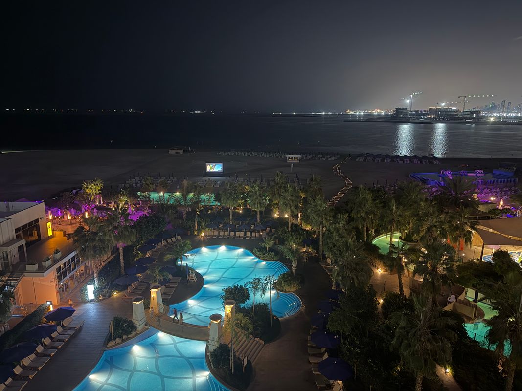 Centara Mirage Beach Resort Dubai фото 78