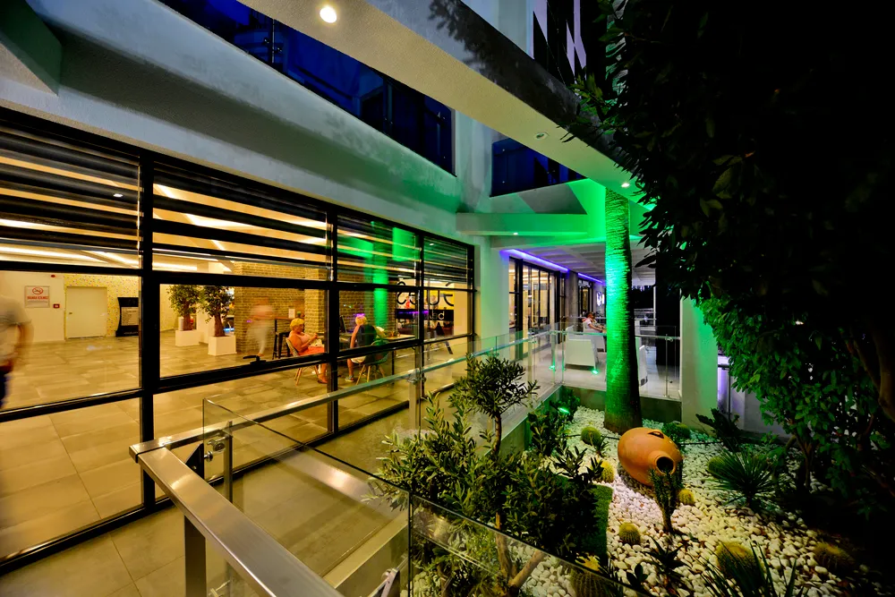 White City Beach Hotel (Adults Only) фото 50