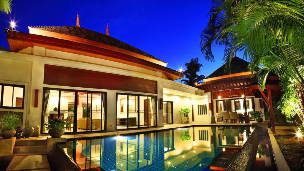 The Bell Pool Villa Resort Phuket фото 45