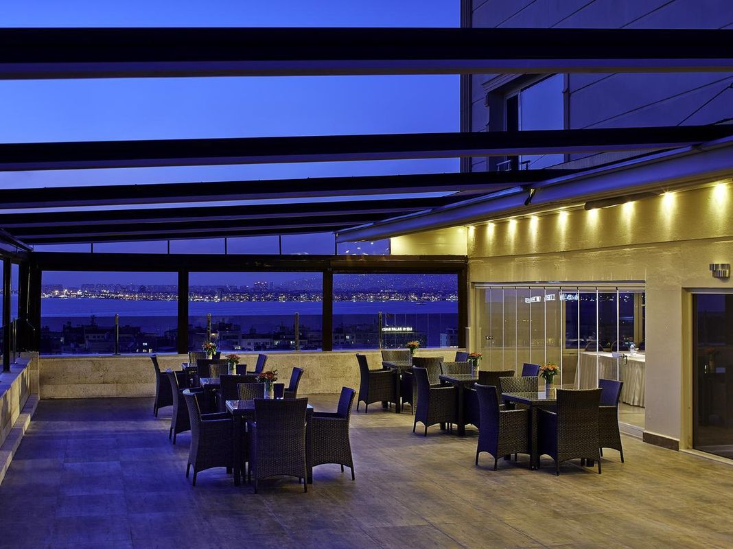 DoubleTree by Hilton Hotel Izmir - Alsancak фото 44