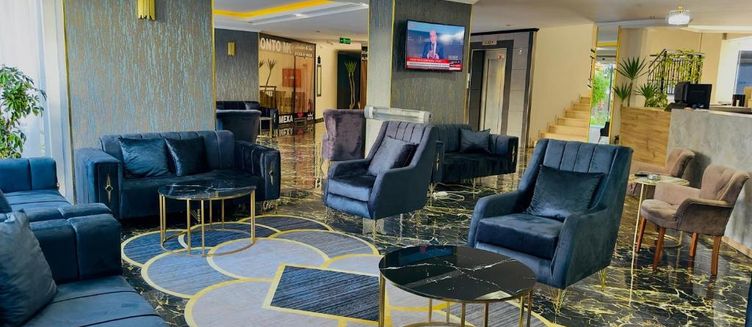 Фото отеля Grand Alisa Hotel