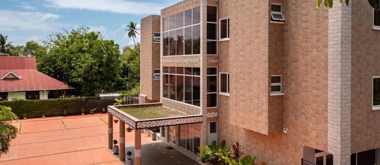 Фото отеля Royale Suites by Arc Royal Luxury Apts