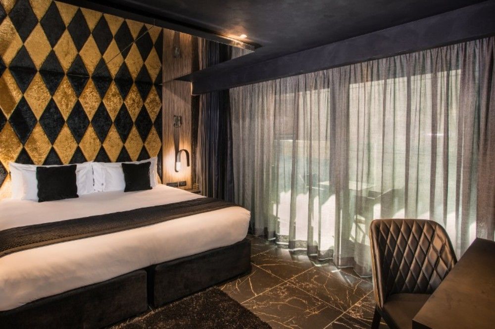 Hugo's Boutique Hotel - Adults Only фото 13