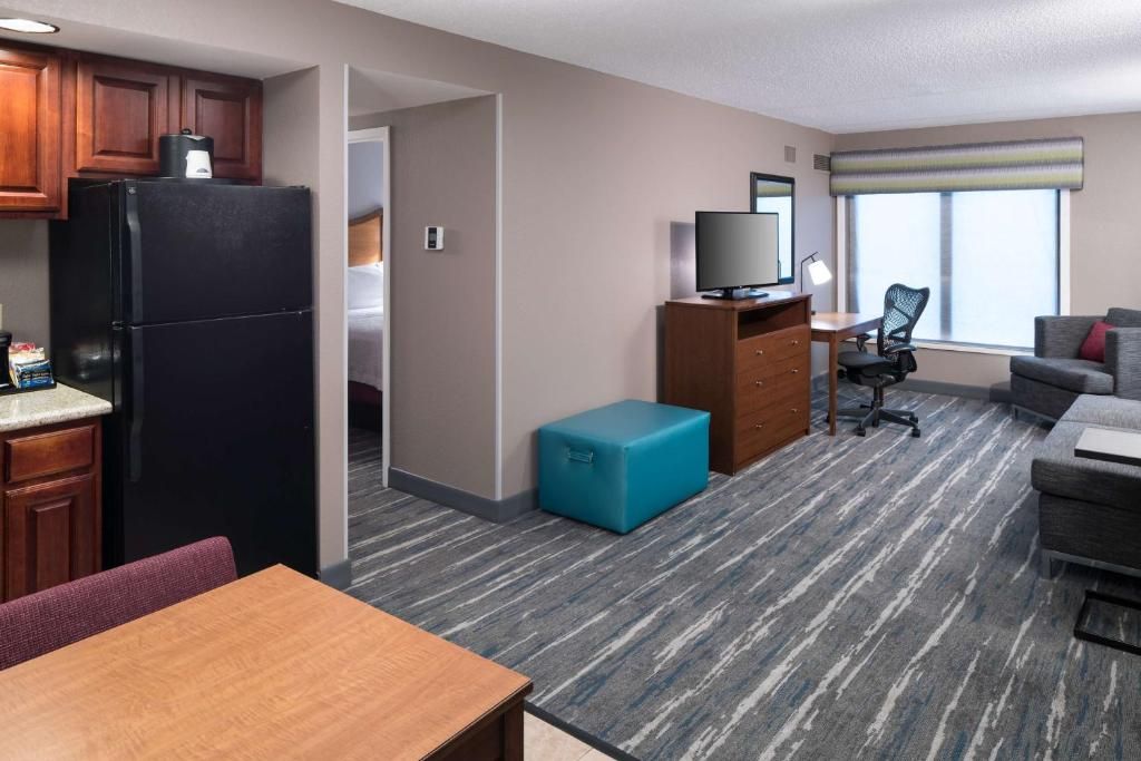 Hampton Inn & Suites Chicago-North Shore/Skokie фото 13