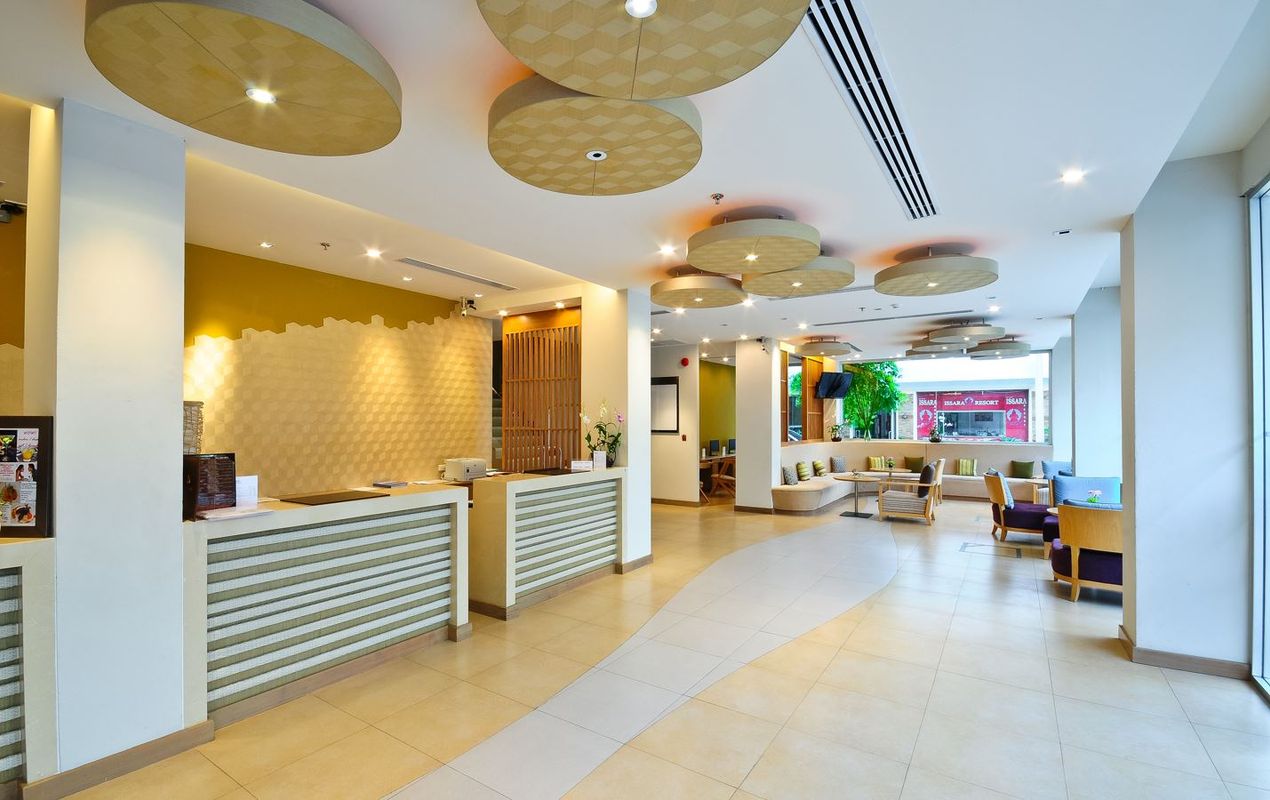 The Ashlee Plaza Patong Hotel & Spa фото 12