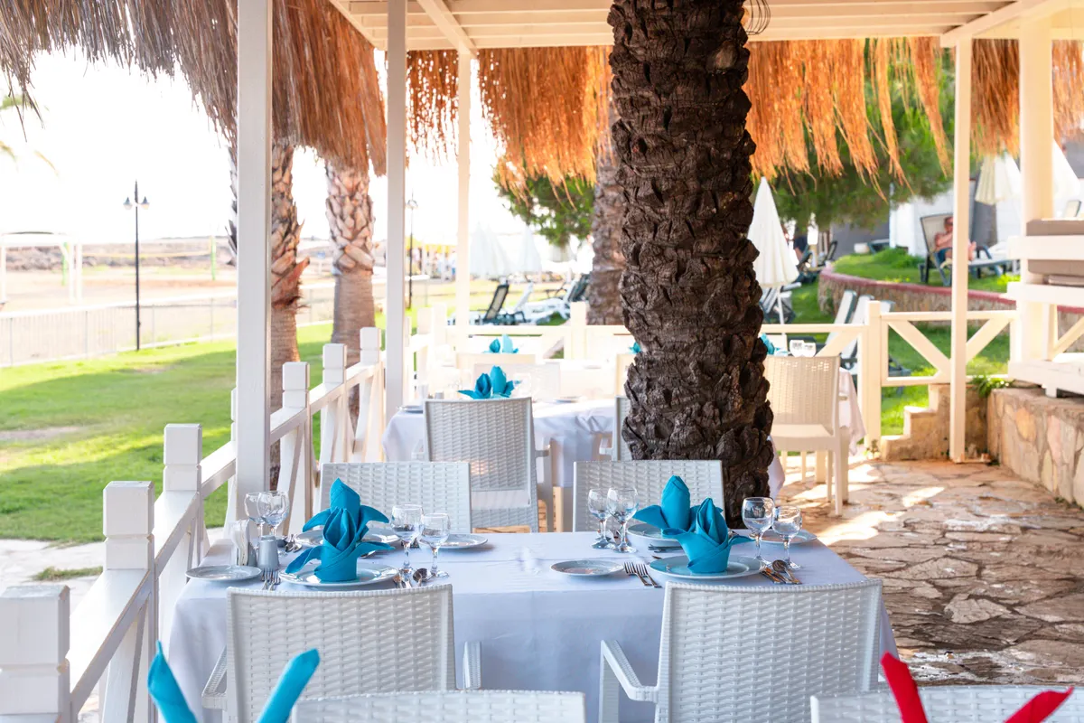 Oz Hotels Incekum Beach Resort фото 22