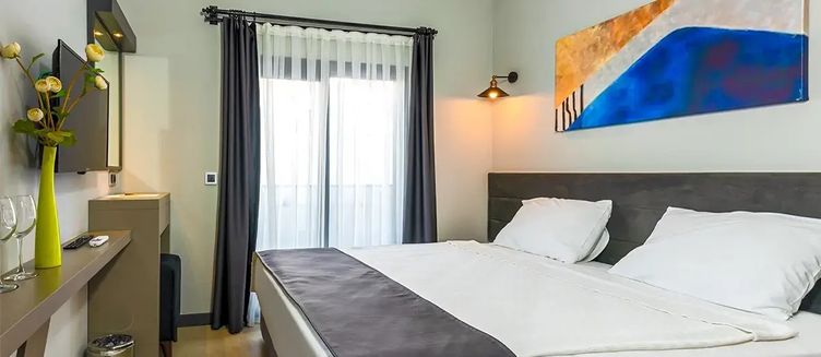 Фото отеля Lorem Hotel