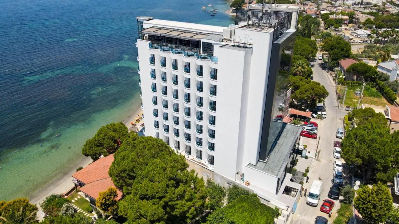 Signature Blue Resort фото 0