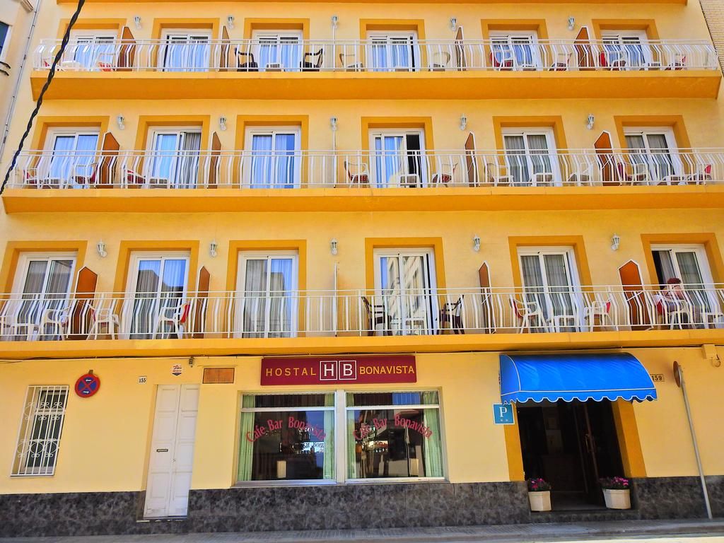 Хостел «Hostal Bonavista» фото 0