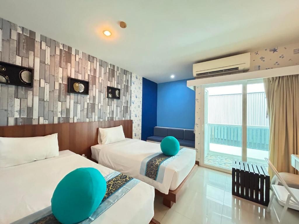 Benyada Lodge - Surin Beach фото 40