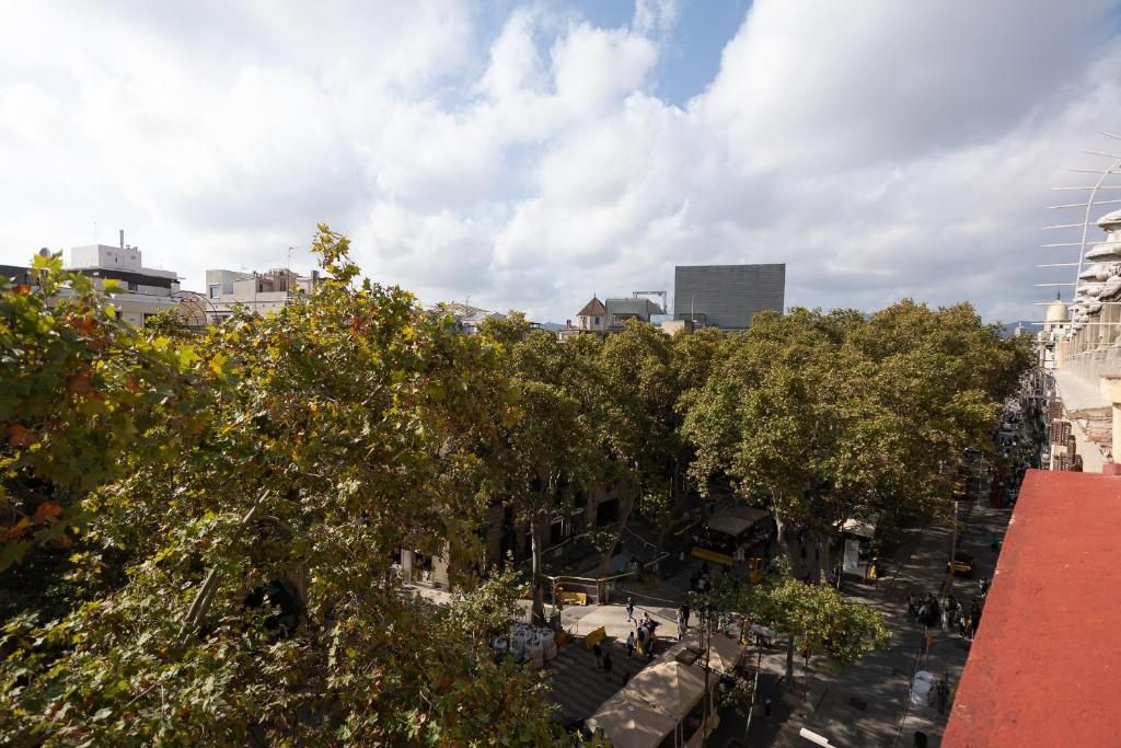 Las Ramblas Passatge Bacardi Apartments фото 24