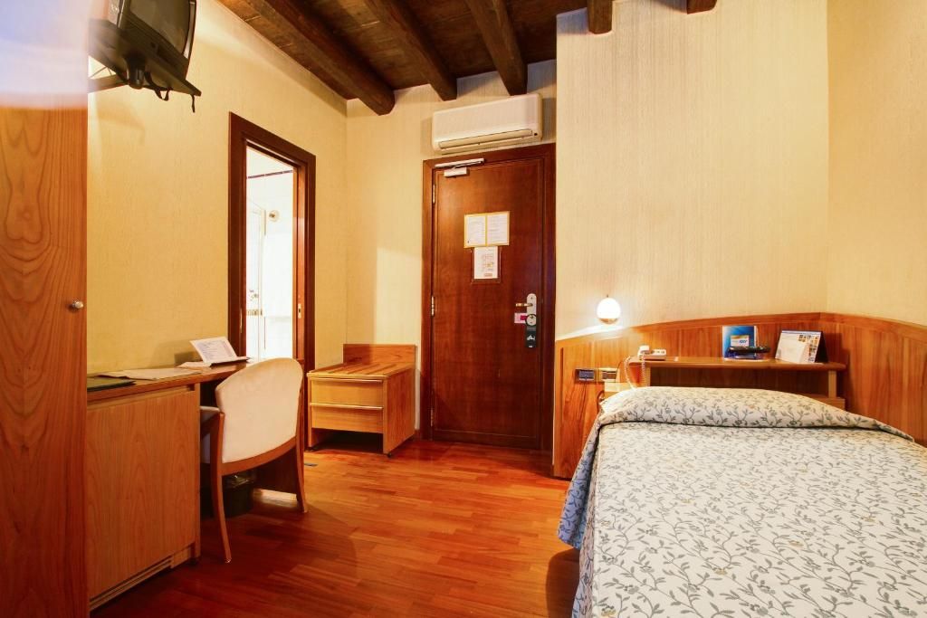 Hotel Corot фото 17